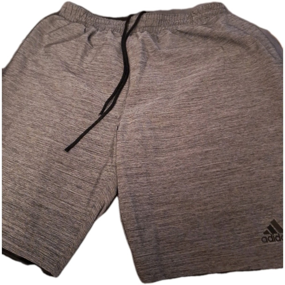 Men's Adidas Gray Athletic Shorts, Swim Trunks Waist‎ 32-34 with 2 Pockets G-021